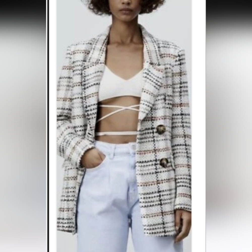 Zara Women's Cream and Black Tweed Blazer Size 5